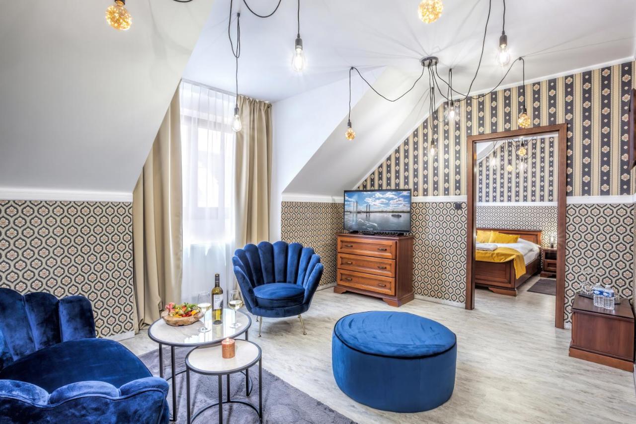 Hotel Beta Bzenec Esterno foto