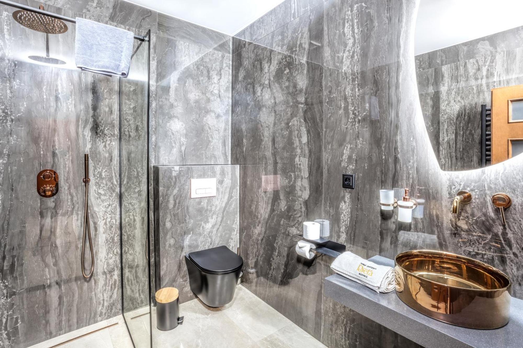 Hotel Beta Bzenec Esterno foto
